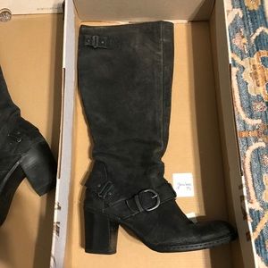 Born Sz 8 leather boots